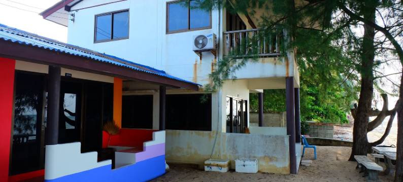 鲁恩阿伦度假村(Roong Arun Resort)图片