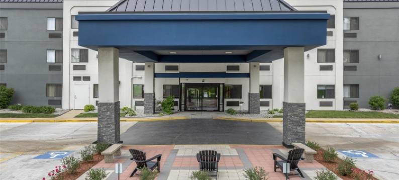 贝斯特韦斯特波林布鲁克酒店(Best Western Bolingbrook Hotel)图片