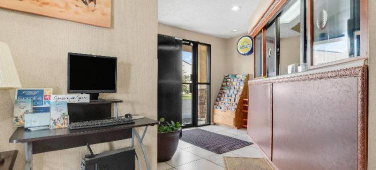 韦恩堡戴斯酒店(Days Inn by Wyndham Fort Wayne)图片