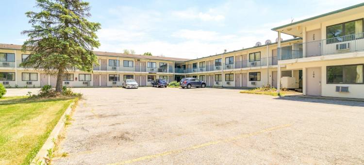 OYO南本德-校区酒店(OYO Hotel South Bend - Campus)图片