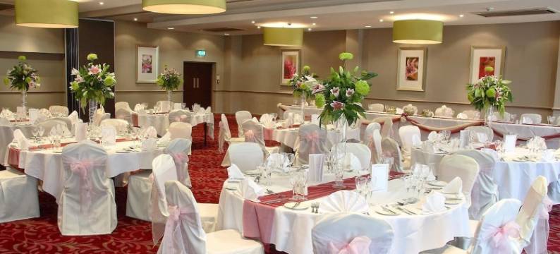 斯托波特庄园酒店(Stourport Manor Hotel)图片