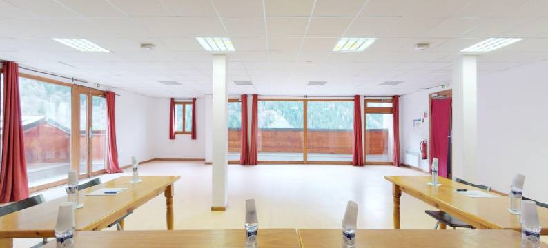 Attractive apartment in Orelle for family图片