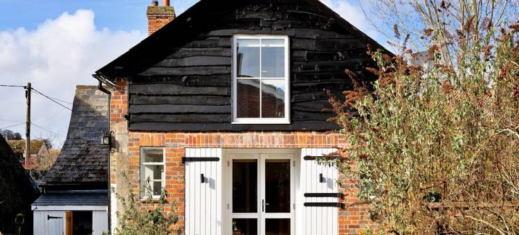 Cottage in Chilton Foliat near Savernake Forest图片