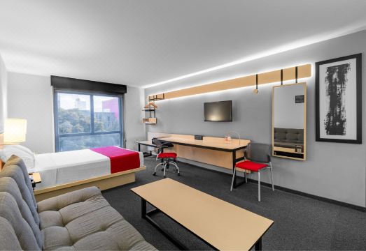 City Express Plus by Marriott Guadalajara Expo Hotel Overview