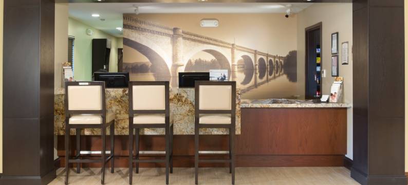 科罗娜南Staybridge套房酒店(Staybridge Suites CORONA SOUTH by IHG)图片