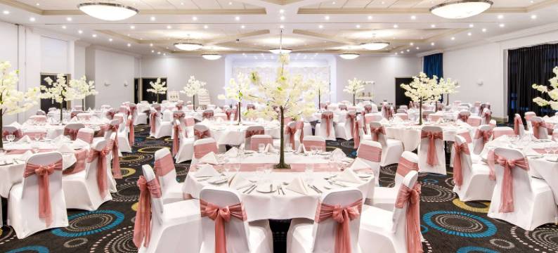 泰尔福特中心美居酒店(Mercure Telford Centre Hotel)图片