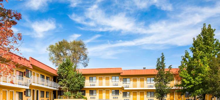 内华达议会大厦罗德威酒店(Rodeway Inn at Nevada State Capitol)图片