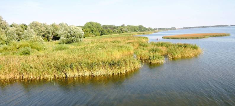 苏洛米诺的度假屋，带私人海滩(Holiday Home in Sulomino with Private Beach)图片