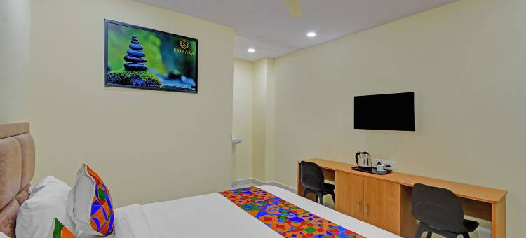 Fabhotel Srikara Grand 豪华客房(FabHotel Srikara Grand Luxury Rooms)图片