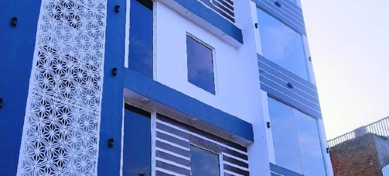 Super Townhouse Shaheed Path Near Ambedkar University Formerly Kings Paradise图片