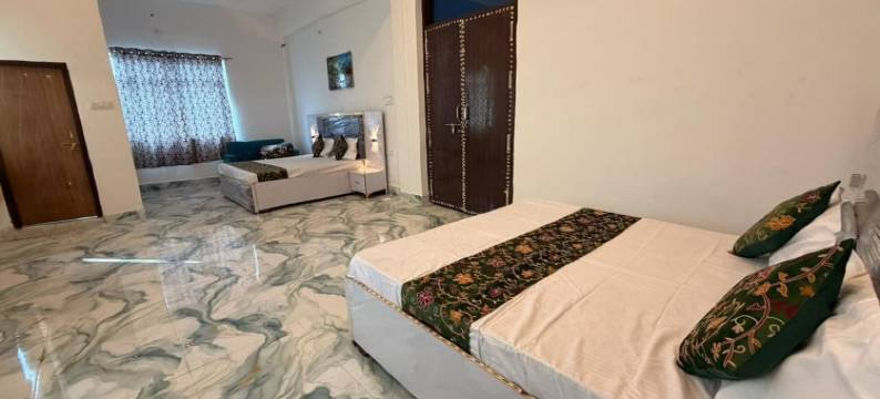 金色珍珠宫殿(The Golden Nacre Palace)图片