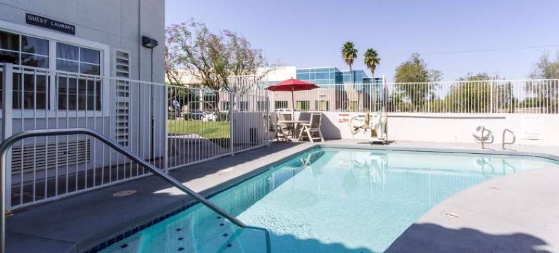 亚利桑那坦佩 6 号公寓酒店(Studio 6 Tempe, AZ)图片