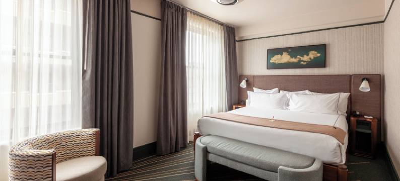 平熨斗酒店(Flat Iron Hotel)图片