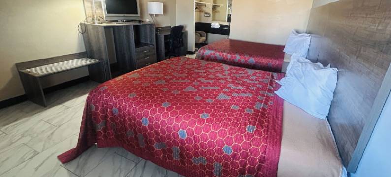 粮谷I-70号美洲最佳价值酒店(Americas Best Value Inn-Grain Valley/I-70 Exit 24)图片