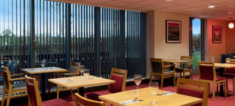 利兹东华美达温德姆酒店(Ramada by Wyndham Leeds East)图片