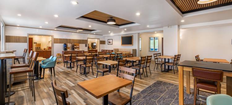 贝斯特韦斯特优质千岛群岛酒店及套房(Best Western Plus 1000 Islands Hotel & Suites)图片