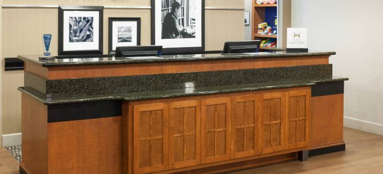 锡达拉皮兹北欢朋套房酒店(Hampton Inn & Suites Cedar Rapids - North)图片