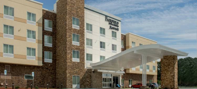 华盛顿万枫酒店及套房(Fairfield Inn & Suites Washington)图片