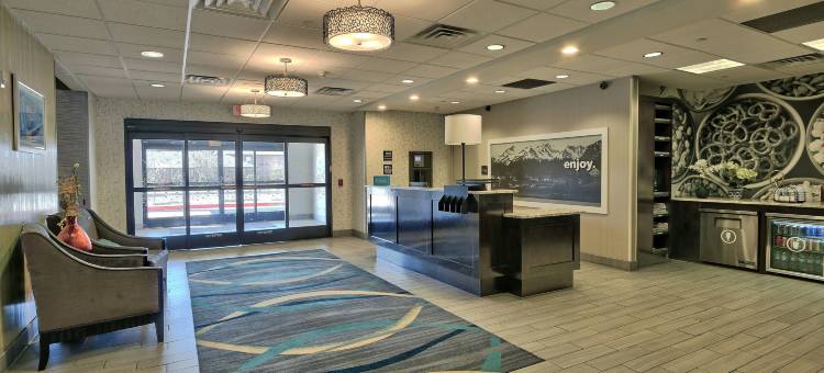 阿尔伯克基机场欢朋套房酒店(Hampton Inn & Suites Albuquerque/Airport)图片