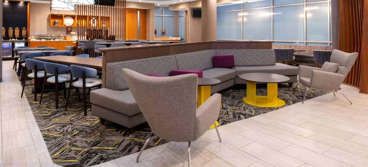 堪萨斯城机场SpringHill Suites酒店(SpringHill Suites Kansas City Airport)图片