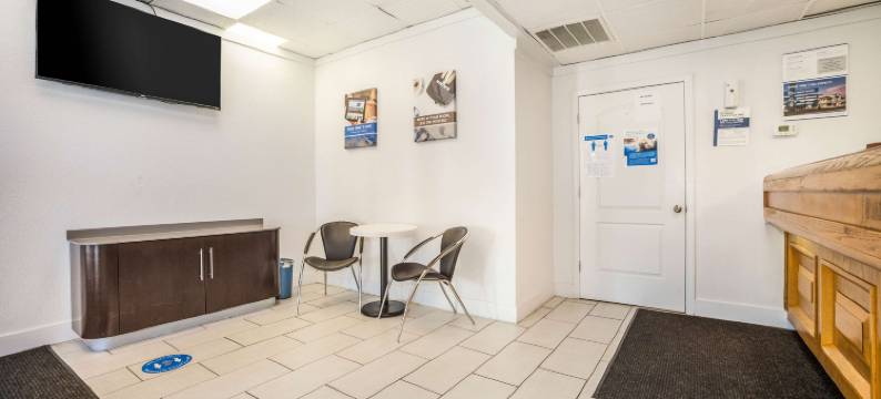 南卡罗莱纳佛罗伦萨 6 号汽车旅馆(Motel 6 Florence, SC)图片