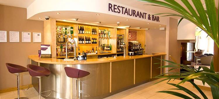 普瑞米尔伦敦肯辛顿奥林匹亚酒店(Premier Inn London Kensington (Olympia))图片