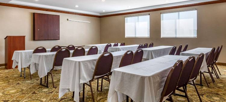 舒适酒店(Comfort Inn Warren)图片