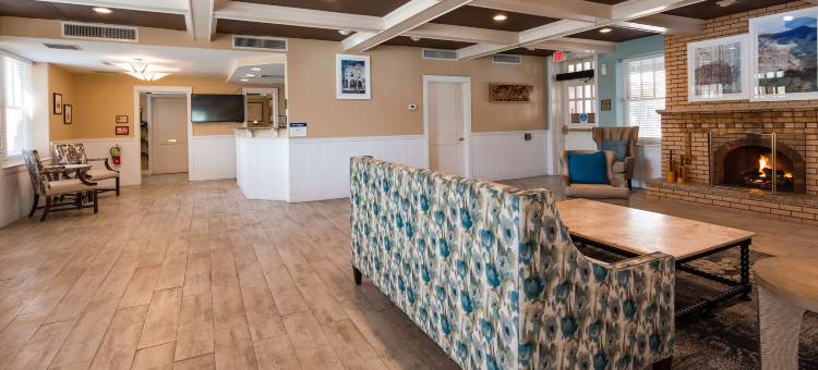 斯广场贝斯特韦斯特优质酒店(Best Western Plus Plaza Hotel)图片