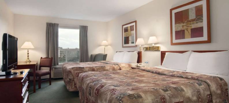 斯托尼平原Travelodge by Wyndham酒店(Travelodge by Wyndham Stony Plain)图片