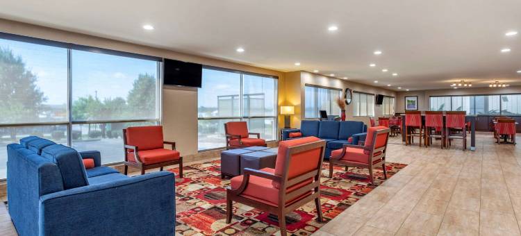 佛罗伦萨浅滩区舒适套房酒店(Comfort Suites Florence Shoals Area)图片