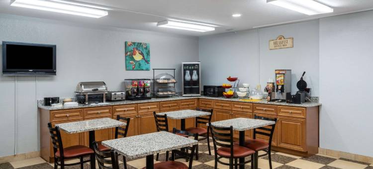 麦琪谷华美达酒店(Ramada by Wyndham Maggie Valley)图片