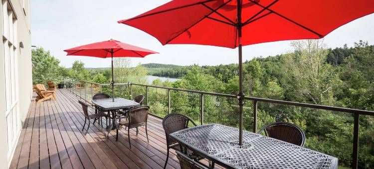 艾略特湖欢朋酒店(Hampton Inn by Hilton Elliot Lake, Ontario)图片