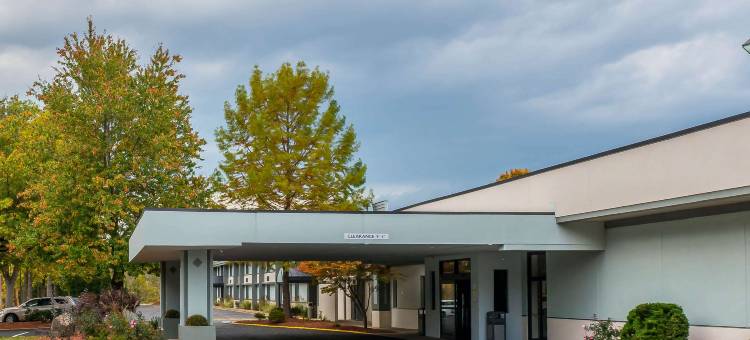 克拉丽奥酒店-贝尔弗农(Clarion Inn Belle Vernon)图片