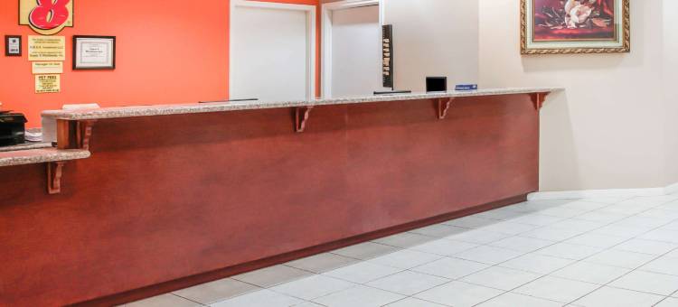 布伦汉姆速8酒店(Super 8 by Wyndham Brenham TX)图片