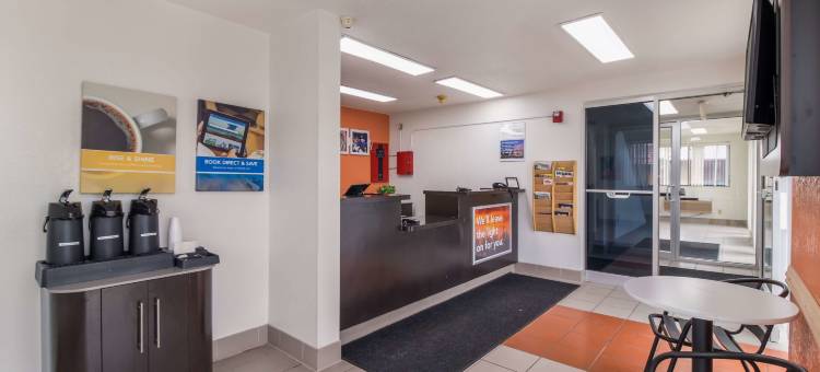 法戈6号汽车旅馆 - 北(Motel 6 Fargo, ND - West Acres - North Fargo)图片