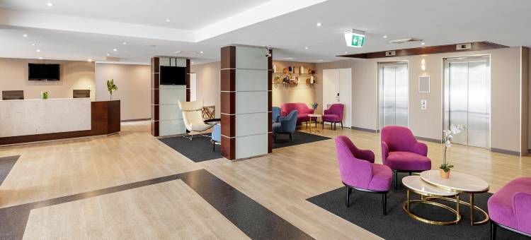 悉尼北莱德盛橡套房酒店(Oaks Sydney North Ryde Suites)图片