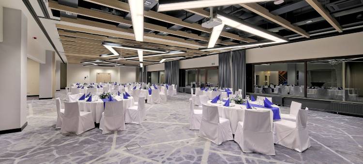 卡托维茨中心诺富特酒店(Novotel Katowice Centrum)图片