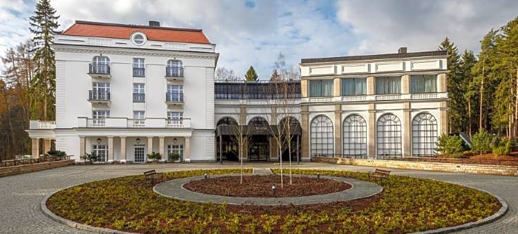 伊雷娜厄里斯波兰擦兹德鲁伊博士温泉酒店(Hotel Spa Dr Irena Eris Polanica Zdrój)图片