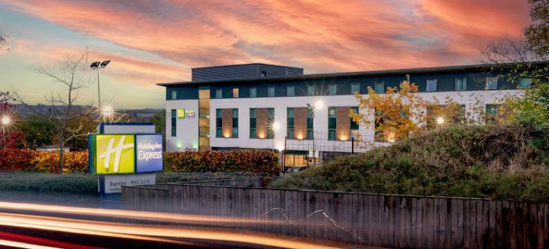 Holiday Inn Express 波恩利M65，JCT.10(Holiday Inn Express BURNLEY M65, JCT.10 by IHG)图片