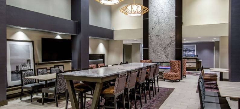 里诺-斯帕克斯欢朋套房酒店(Hampton Inn & Suites Reno/Sparks)图片