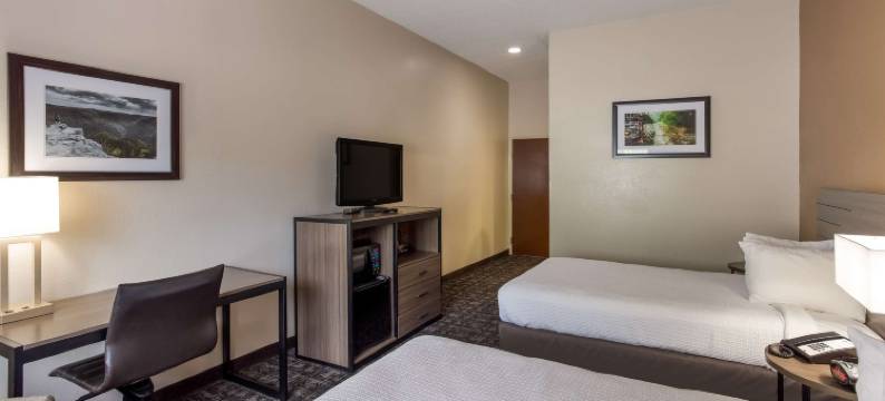 罗根贝斯特韦斯特酒店(Best Western Logan Inn)图片