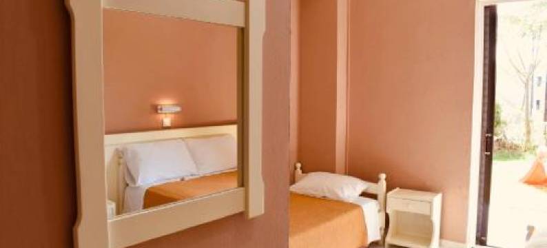 家庭开放式公寓酒店(Family Studios)图片