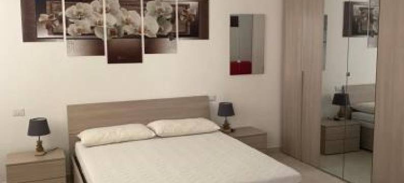 Senza Pensieri Via 4 Novembre/Via Diaz图片