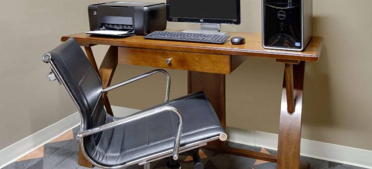 麦库姆呗盟套房酒店(Baymont by Wyndham McComb)图片