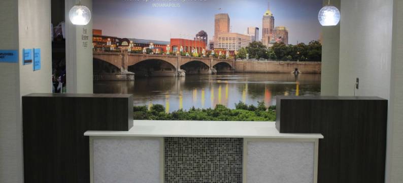 印第安纳波利斯市中心拉昆塔温德姆套房酒店(La Quinta Inn & Suites by Wyndham Indianapolis Downtown)图片