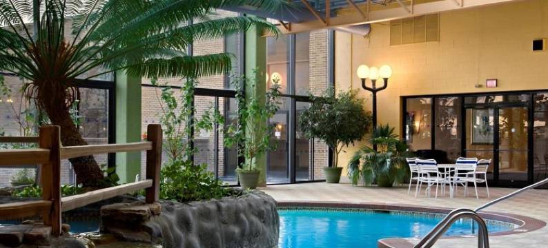 诺克斯维尔机场希尔顿酒店(Hilton Knoxville Airport)图片