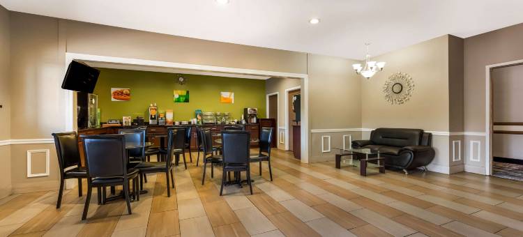 佩恩堡 I-59 公路 222 号出口凯艺酒店(Quality Inn Fort Payne I-59 Exit 222)图片