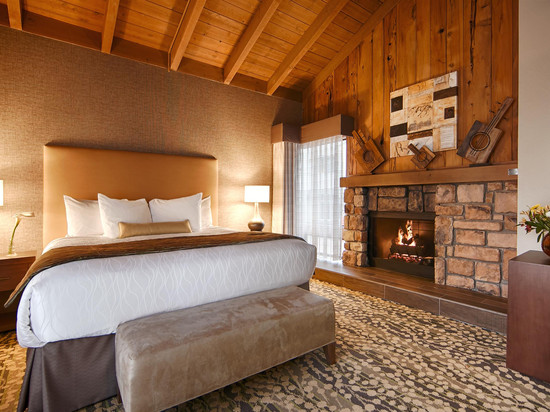 太平洋丛林镇贝斯特韦斯特套房酒店