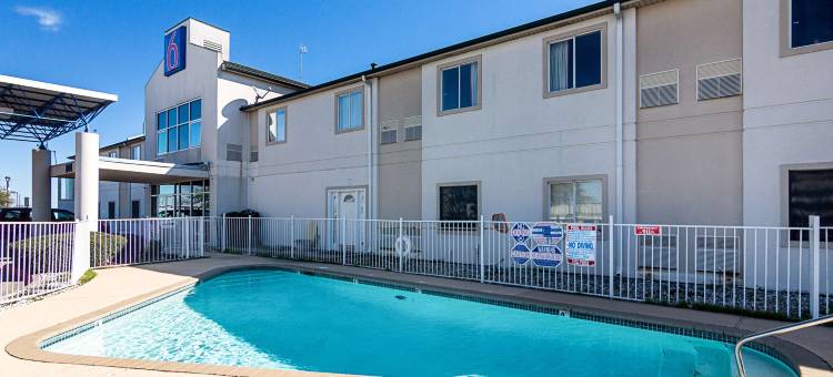 特雷尔6号汽车旅馆(Motel 6 Terrell, TX)图片