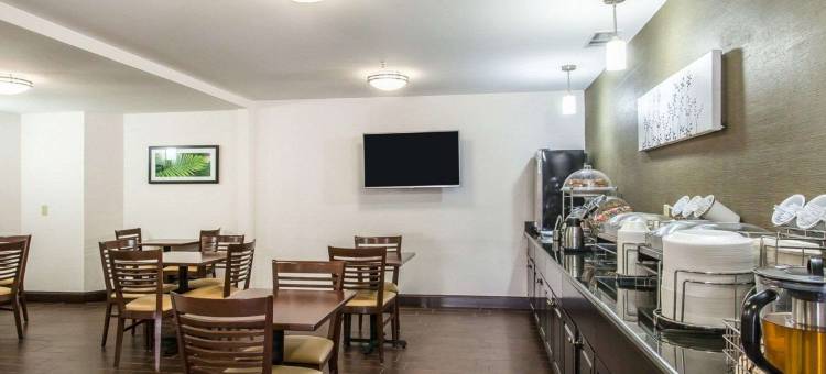 I-90 及阿什塔比拉区舒眠套房酒店(Sleep Inn & Suites Near I-90 and Ashtabula)图片